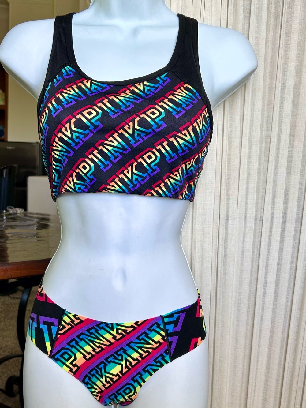 *Limited Edition* Victoria’s Secret PINK Ultimate Sports Bra & Panty Set